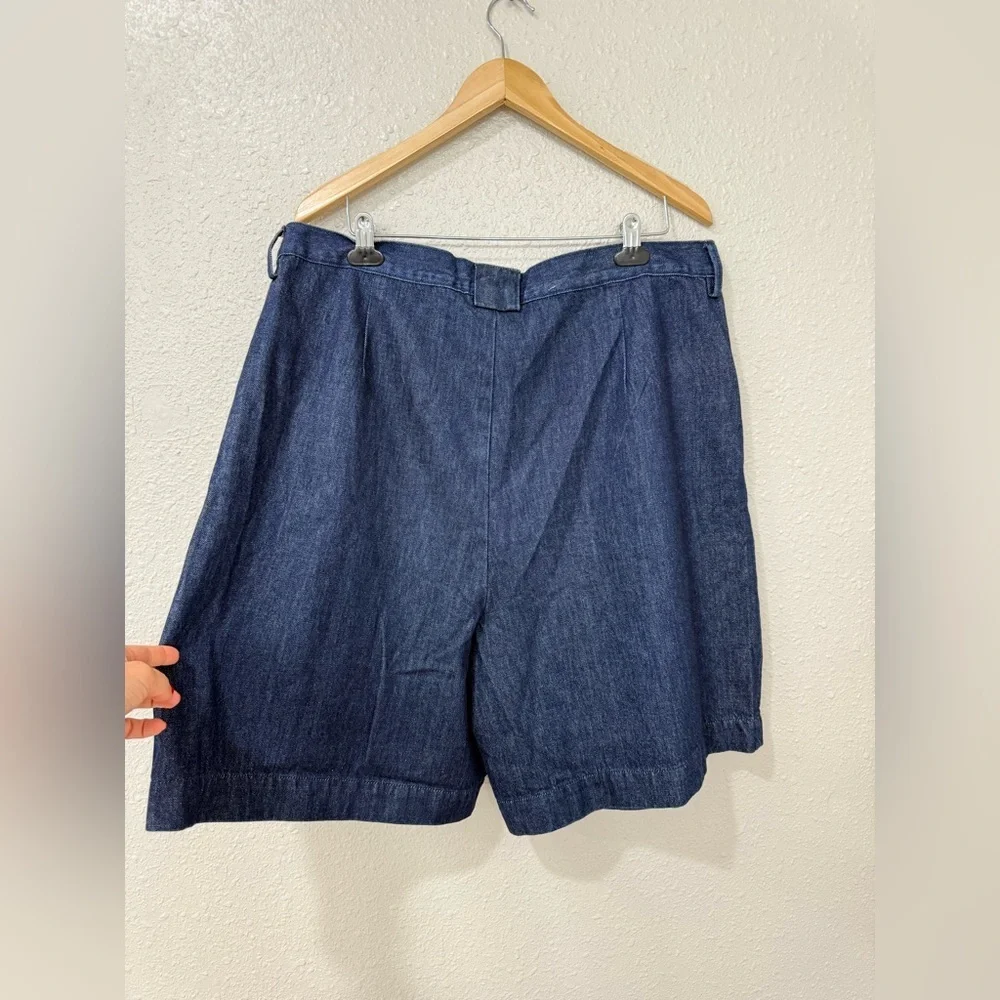 Banana Republic Blue Jean Shorts High-Waisted Tailored Size 34 NWT